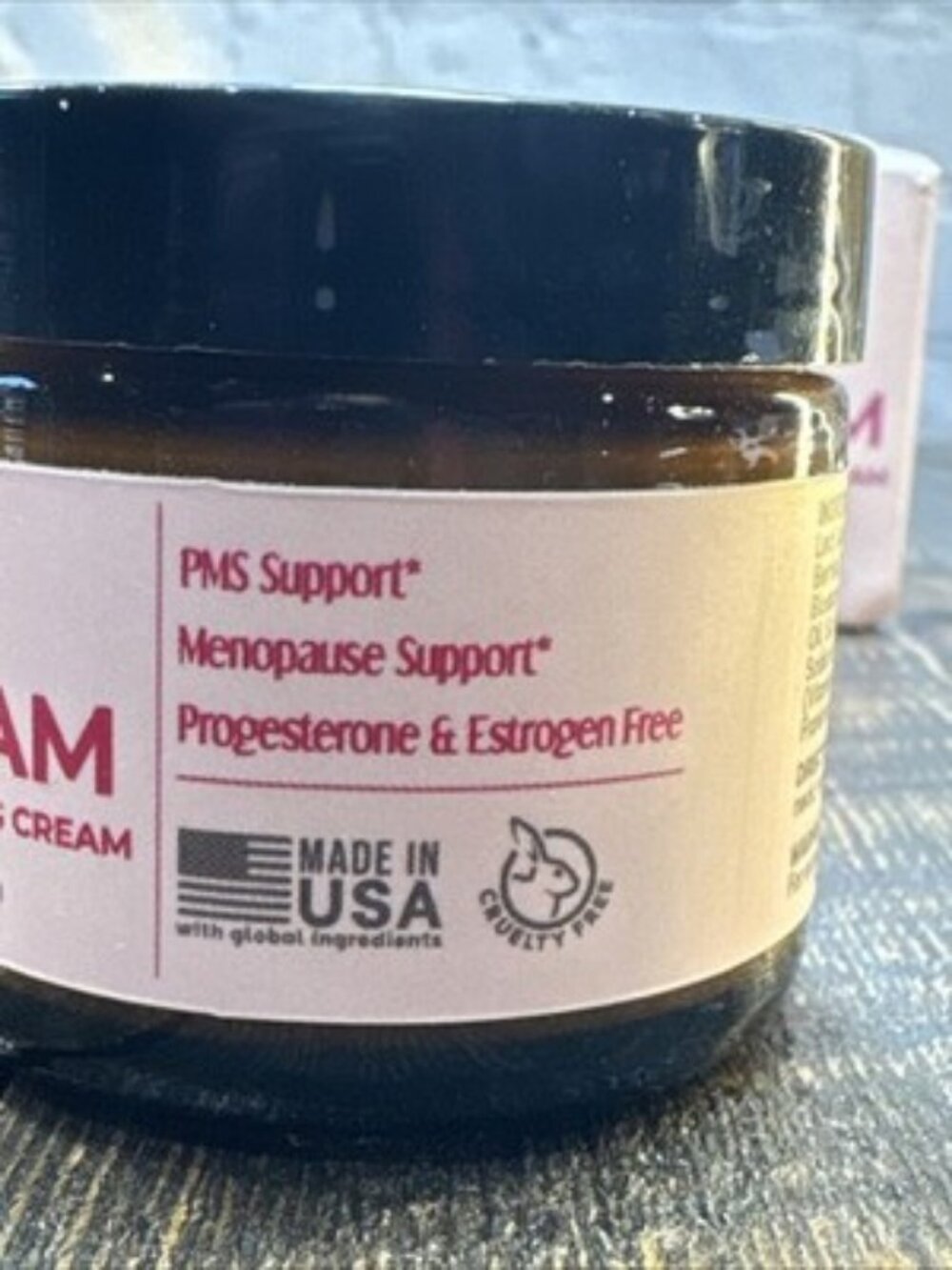 Yella Wild Yam Cream for Women Hormone Balance, PMS & Menopause Support - Picture 3 of 11